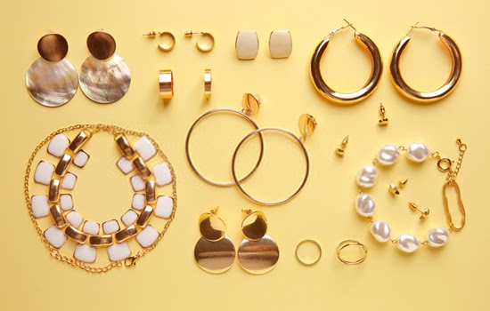 how-to-start-your-own-jewelry-business-a-complete-guide